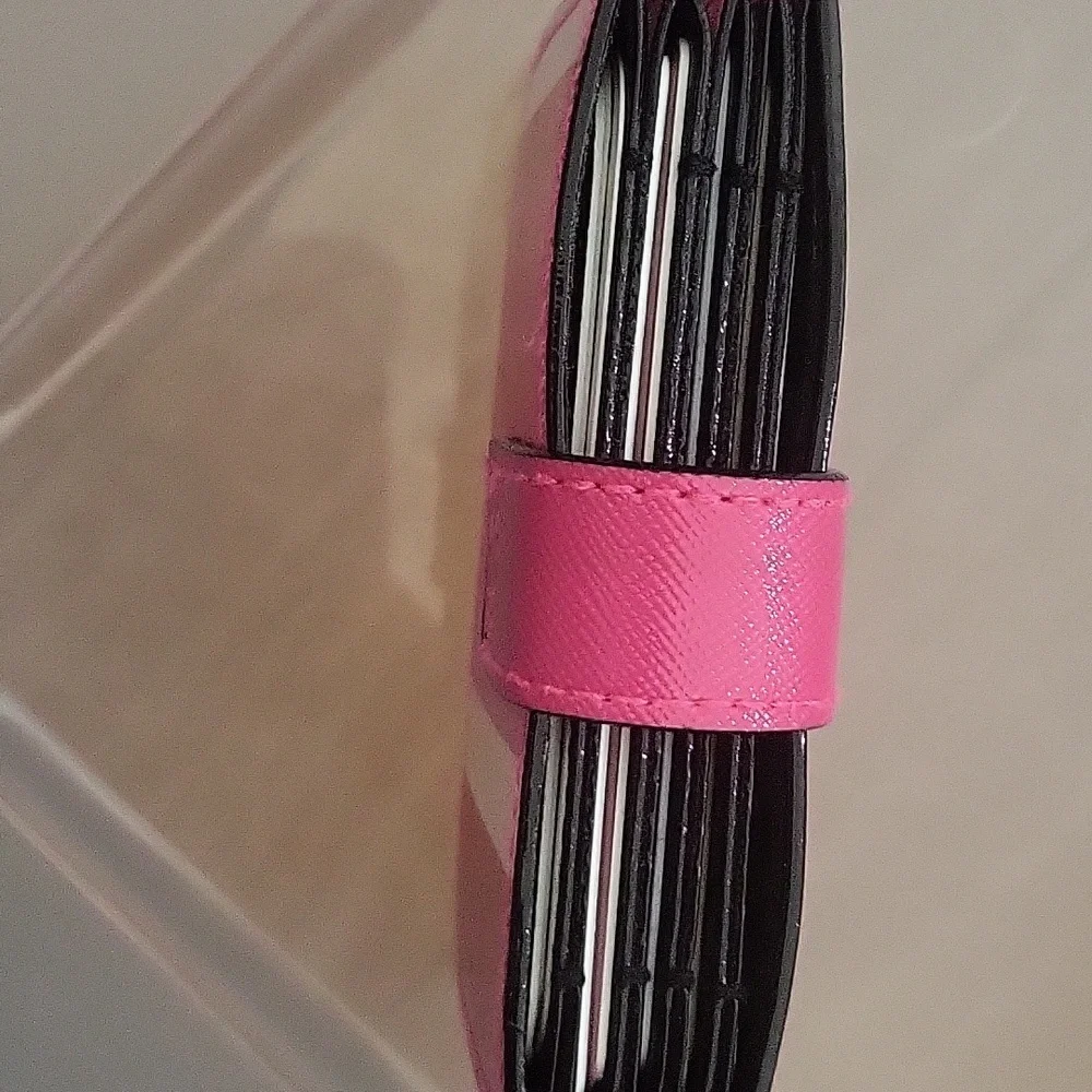 Victoria's Secret Pink and Red Card Holder - Picture 3 of 3